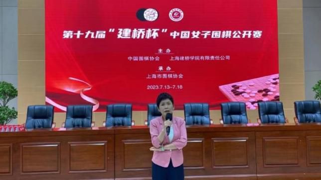 将继续拒绝任何此类比赛英超官方声明，欧盟裁决并未认可所谓“欧超”，英超将继续拒绝任何此类比赛。